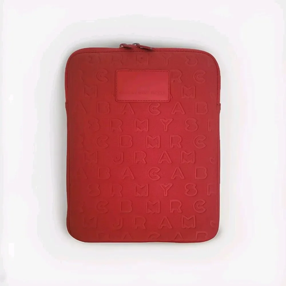 Marc By Marc Jacobs 10-11